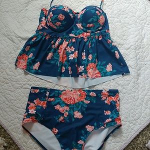 NWOT Two Piece Swimsuit
